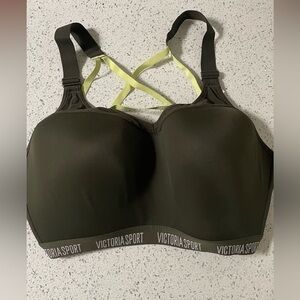 Green High-Impact Sports Bra with Crisscross Back